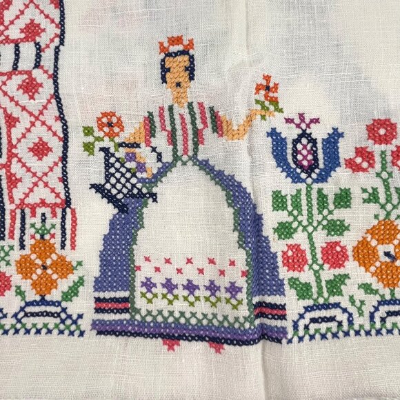 Vintage Folk-Art Cross Stitch Embroidered Linen Tablecloth & Napkins 68" x 50" - Picture 6 of 16